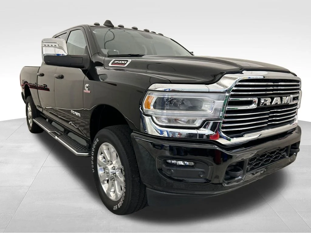 Used 2023 Black Ram Laramie image 9
