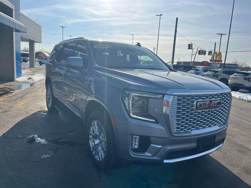 2023 GMC Yukon Denali - Photo 7