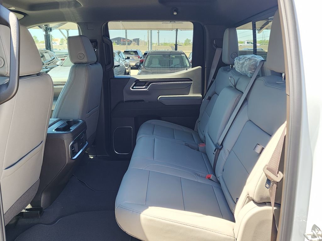 2026 GMC Sierra 1500 SLT - Photo 43