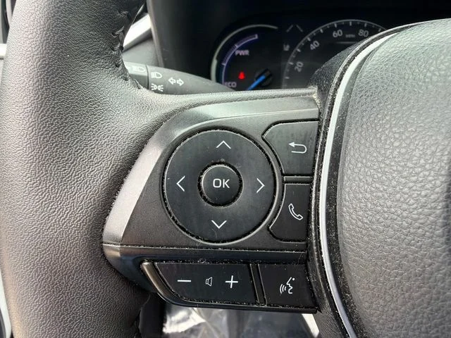 Used 2024 White Toyota XLE image 29
