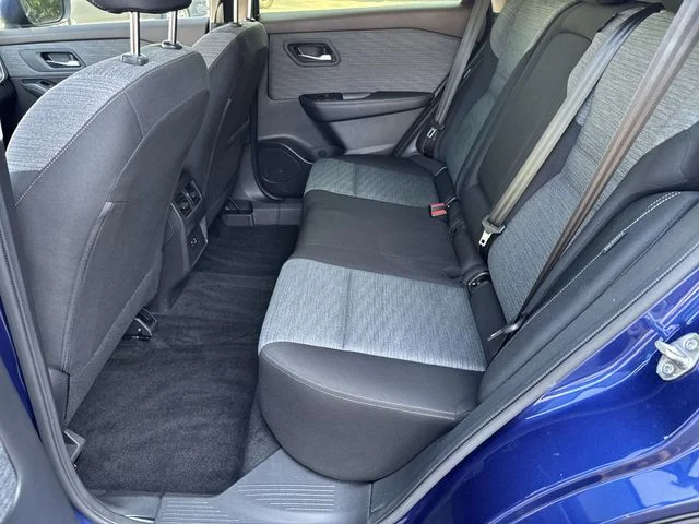 Used 2023 Blue Nissan SV image 13