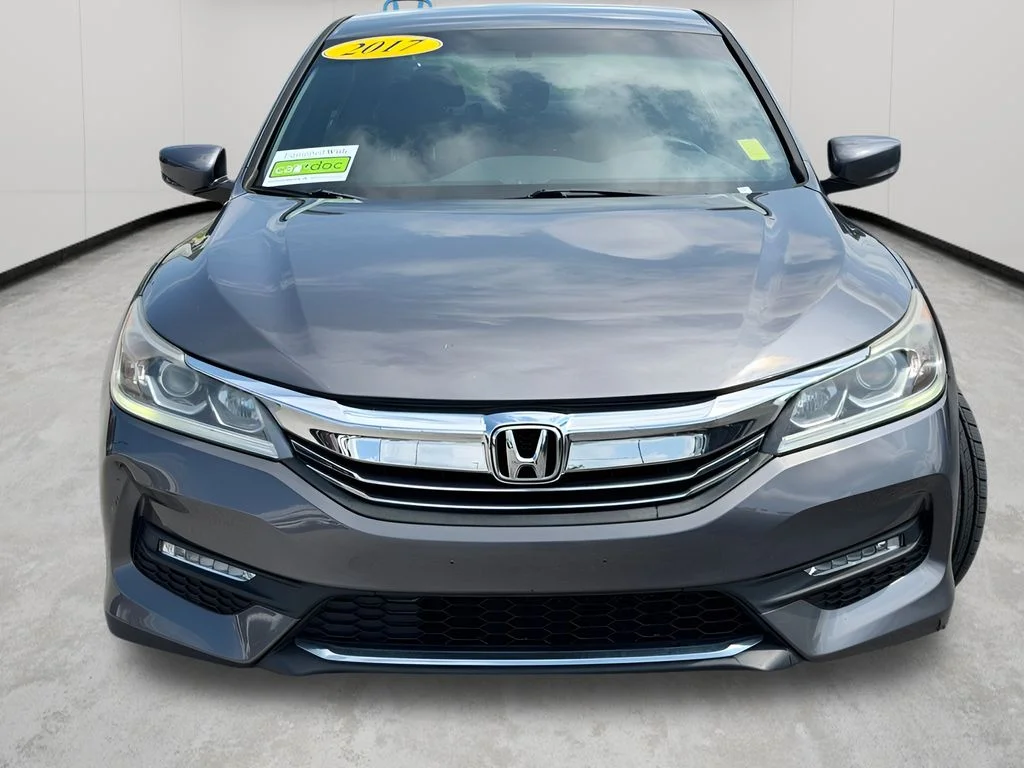 Used 2017 Modern Steel Honda Sport image 4