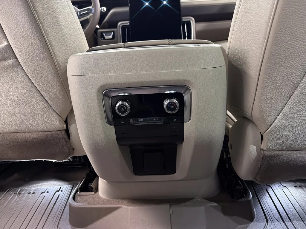 New 2027 Onyx Black GMC Denali image 17