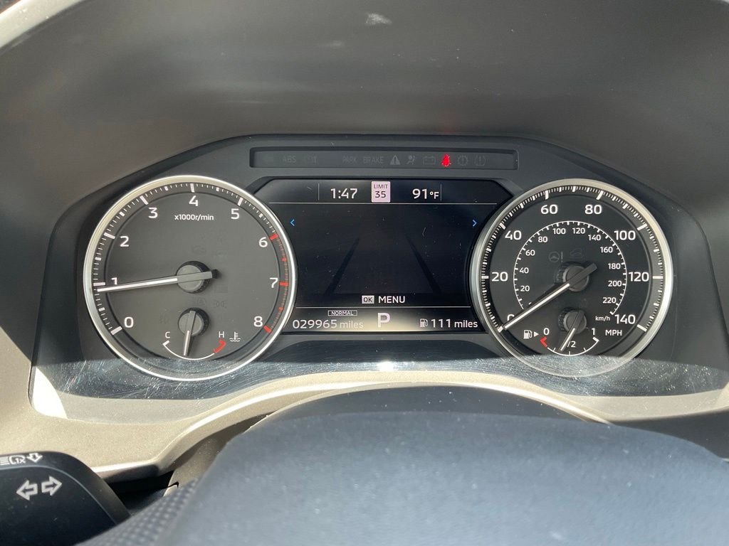 Used 2023 Black Mitsubishi SE image 15