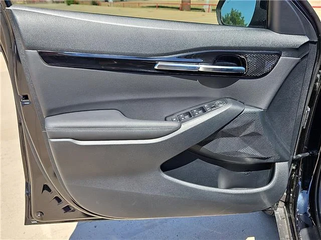 New 2026 Fusion Black KIA EX Front-Wheel Drive image 14