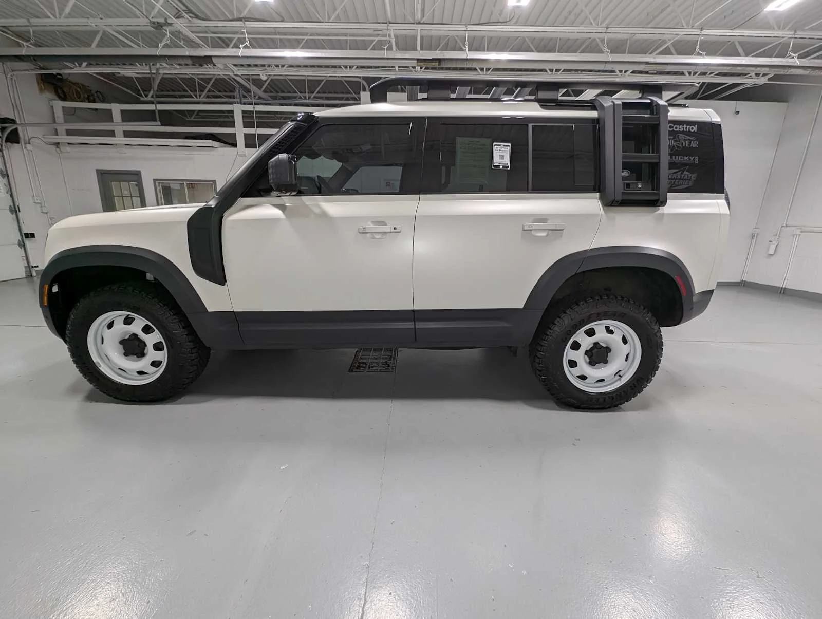 Used 2024 Pearl White satin exterior wrap Land Rover S image 11