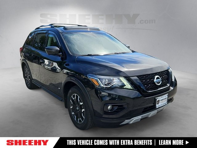 2020 Nissan Pathfinder SL