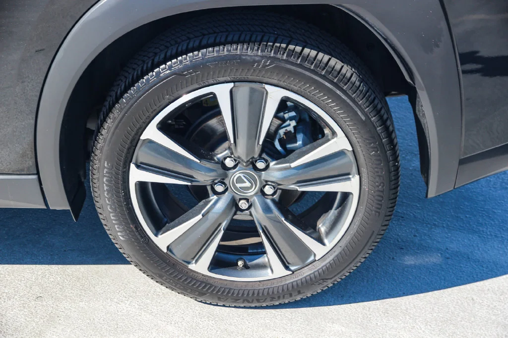 Used 2024 Black Lexus 250h Base image 12