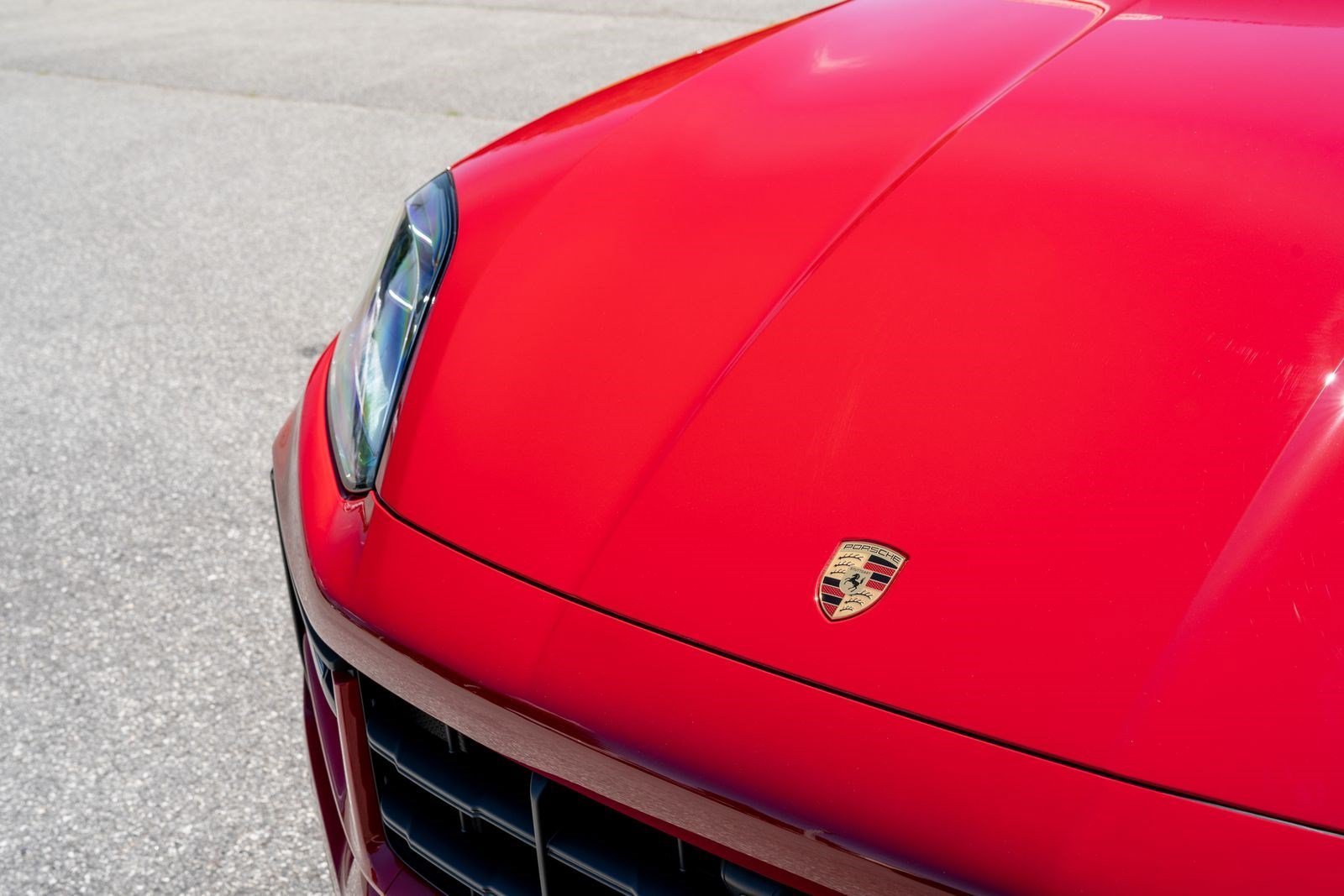 New 2026 Red Porsche Base image 19
