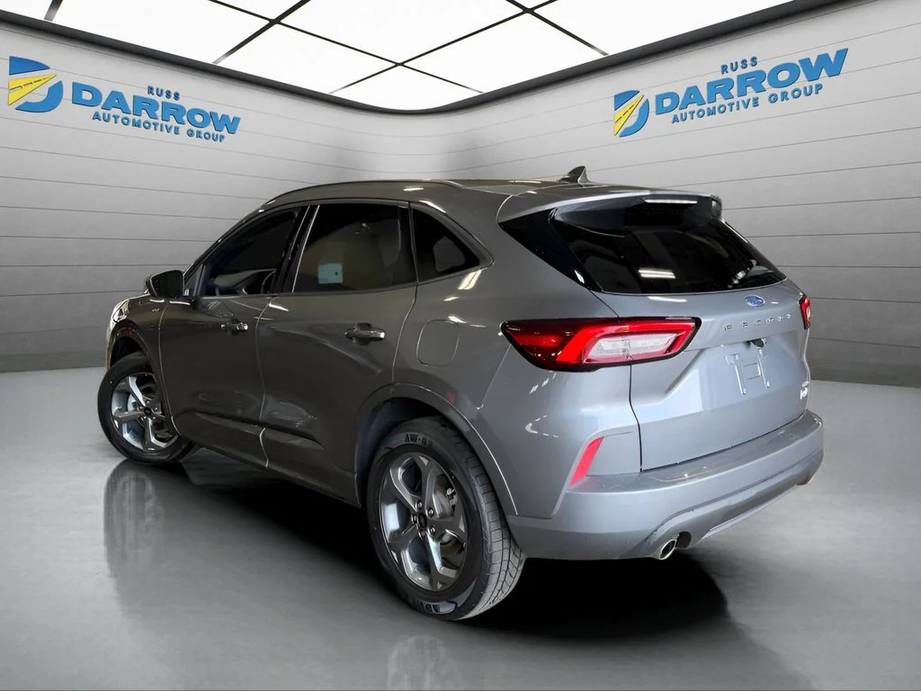 Used 2024 Gray Ford ST-Line image 3