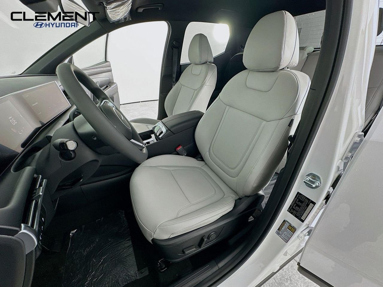 New 2026 White Hyundai SEL AWD image 25