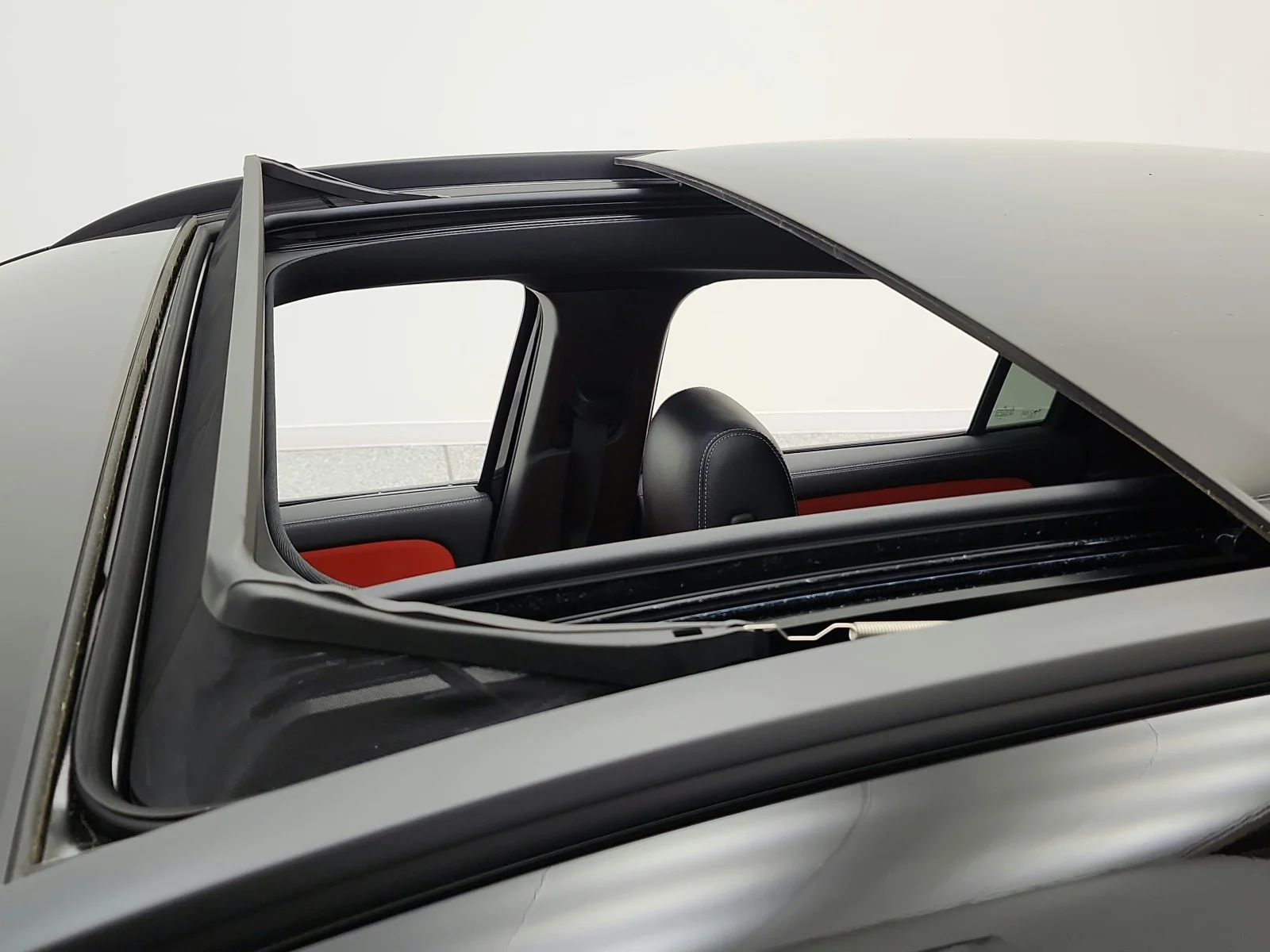 Used 2026 Night Black Mercedes-Benz GLA 250 SUV image 14