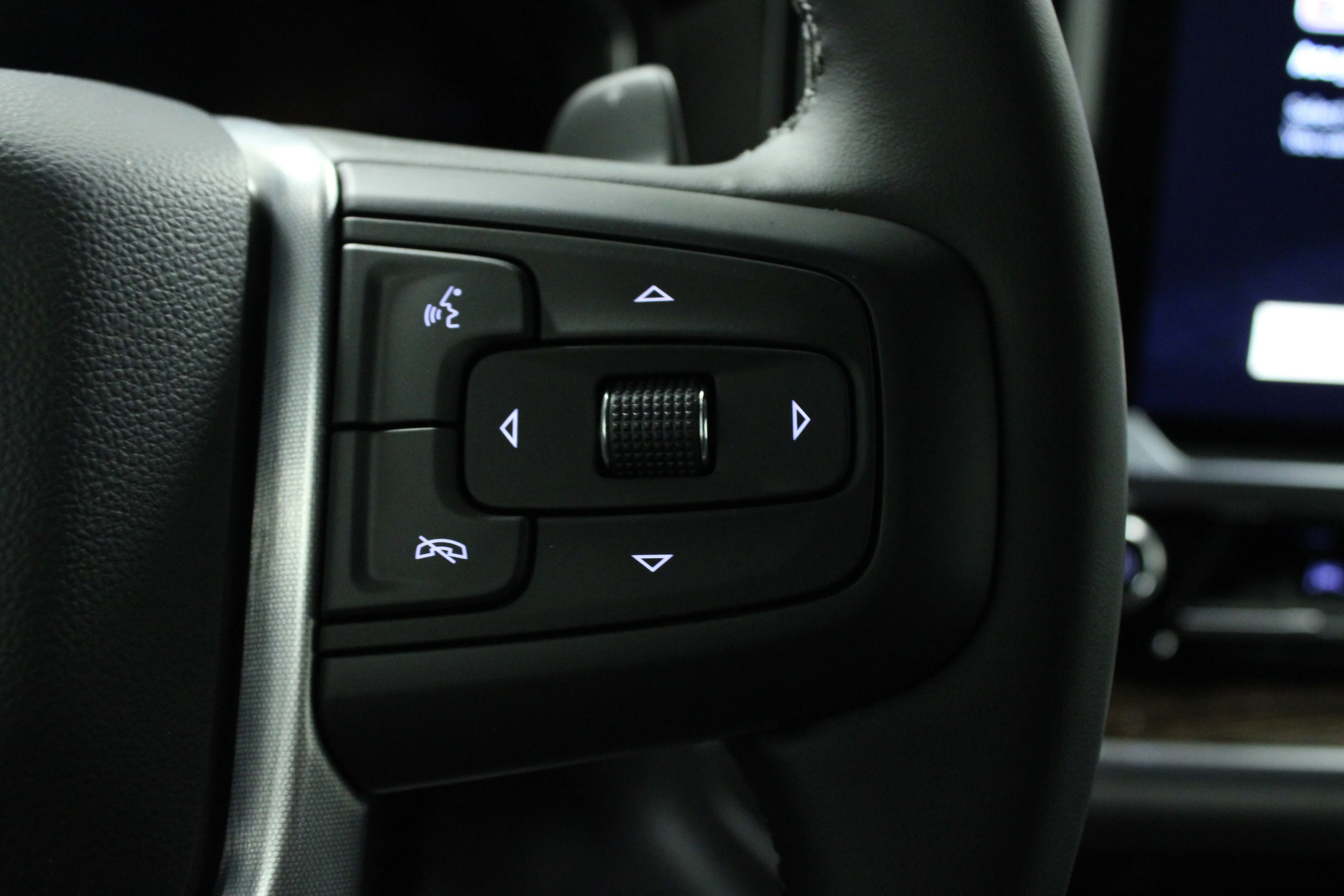 New 2026 Sterling Metallic GMC Elevation image 21