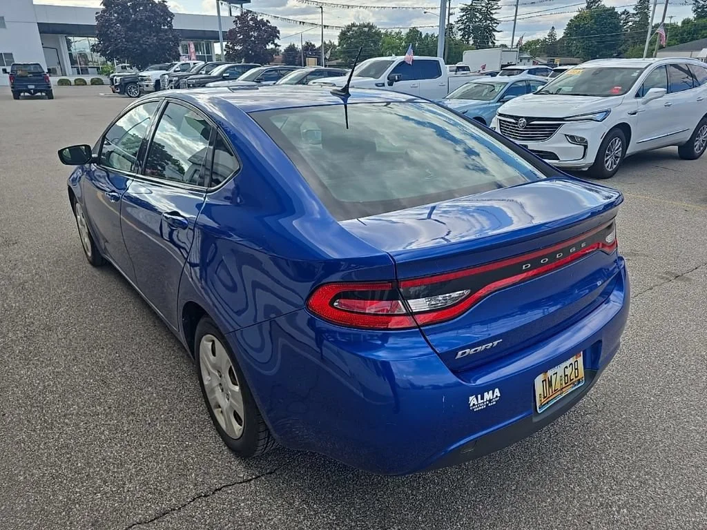 Used 2014 Blue Dodge SE image 6