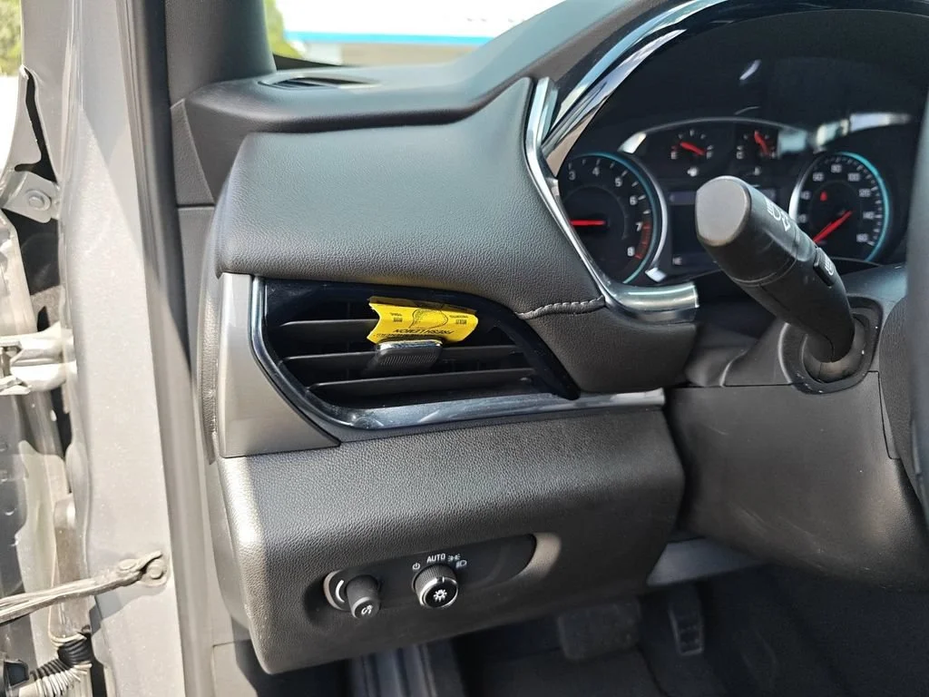 Used 2023 STERLING GRAY METALLIC Chevrolet LT Cloth image 31