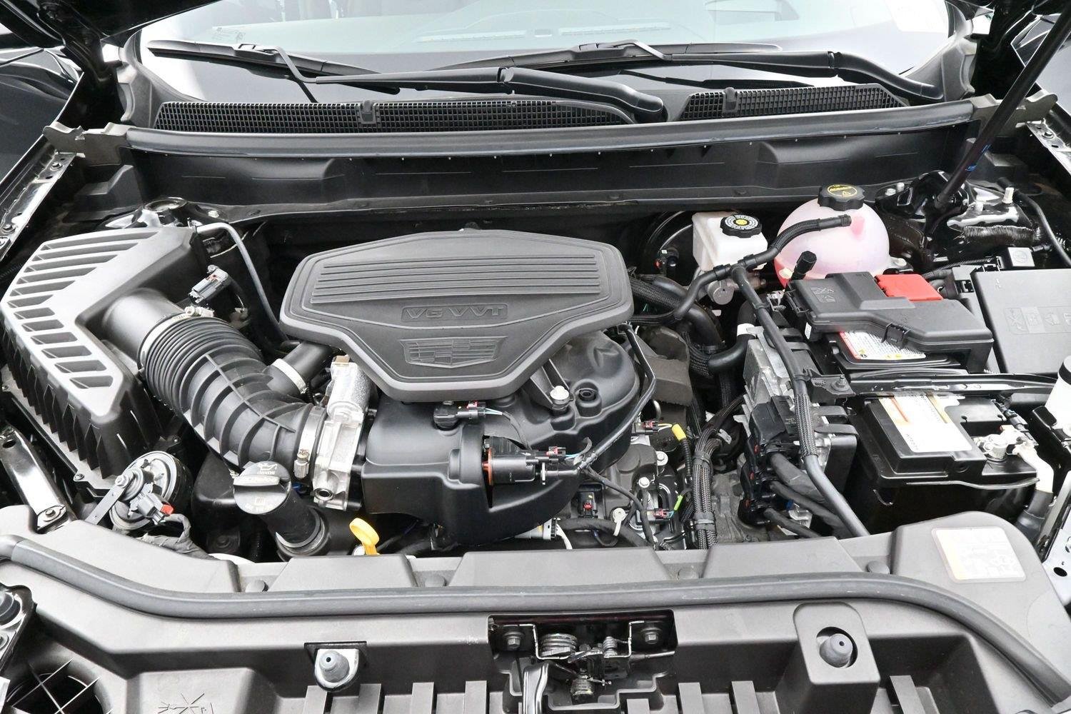Used 2026 Stellar Black Metallic Cadillac Premium Luxury image 41
