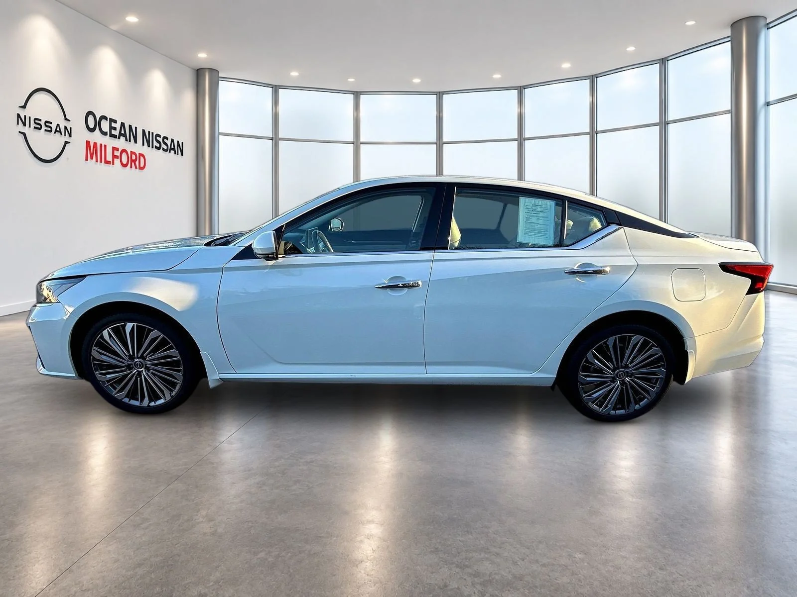 Certified Used 2024 Pearl White Nissan 2.5 SL image 9