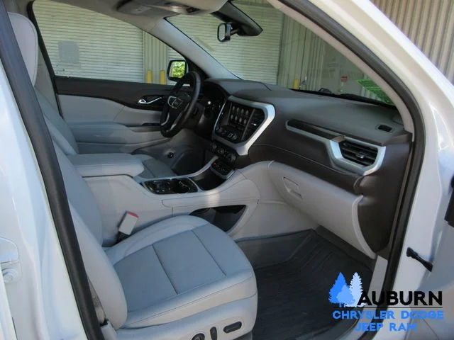 Used 2023 White GMC SLT image 13