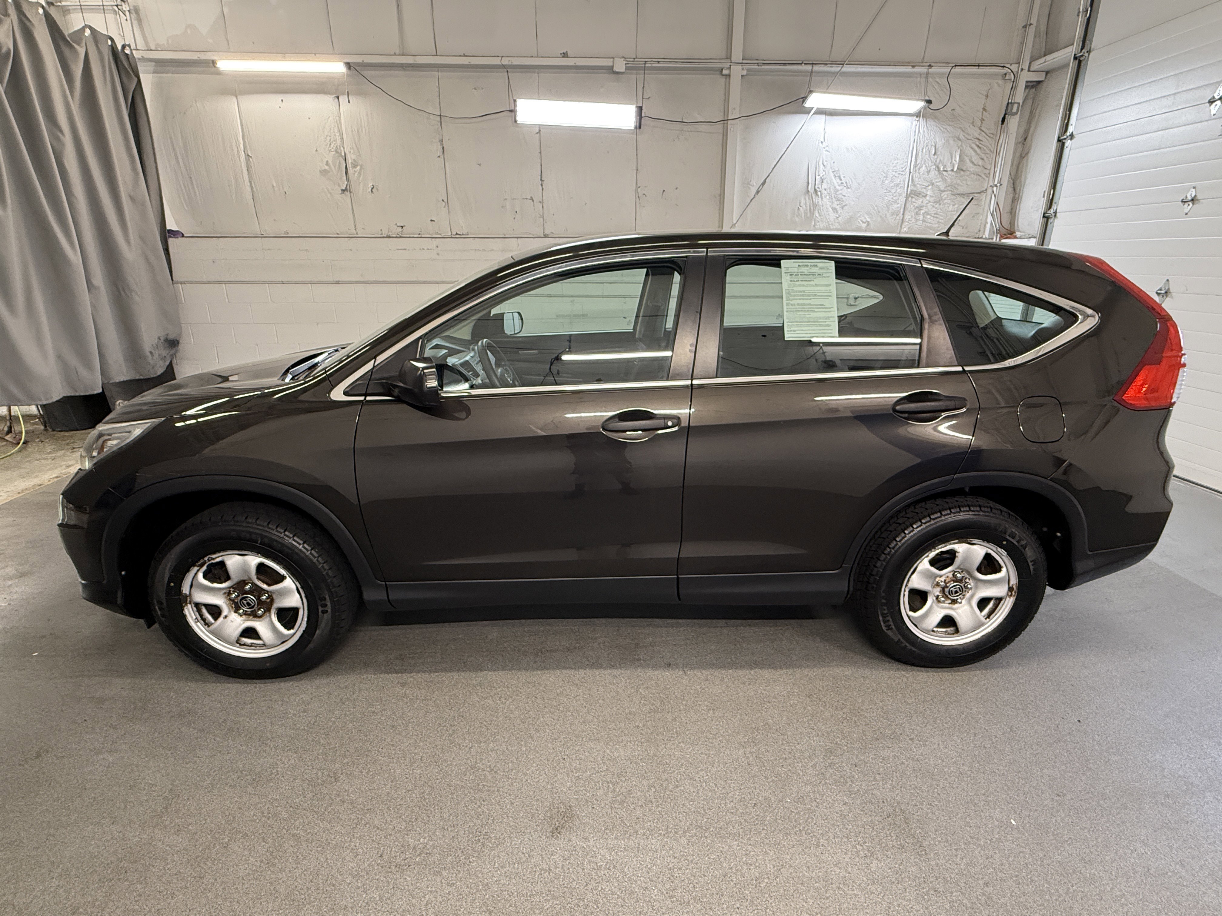 Used 2015 Urban Titanium Metallic Honda LX image 5
