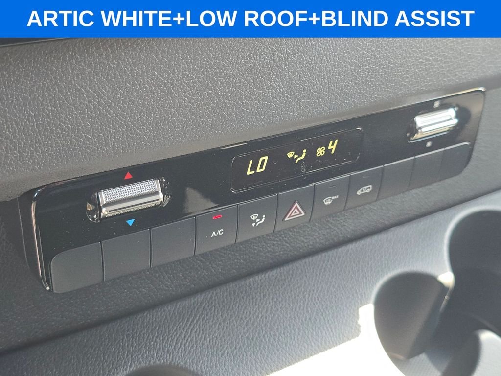 New 2026 Arctic White Mercedes-Benz Cargo 144 WB image 24