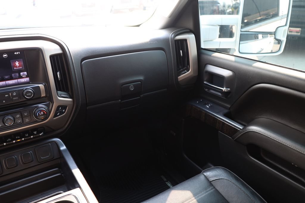 Used 2016 Summit White GMC Denali image 22
