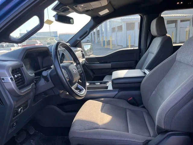 Used 2024 Blue Ford XLT image 6