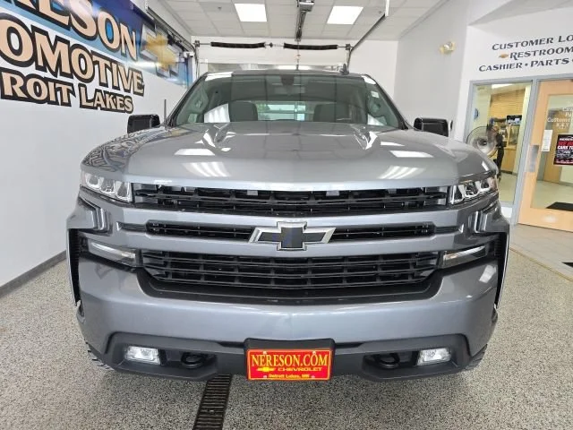 Used 2021 Chevrolet Silverado 1500 RST with VIN 3GCUYEED3MG270876 for sale in Detroit Lakes, Minnesota