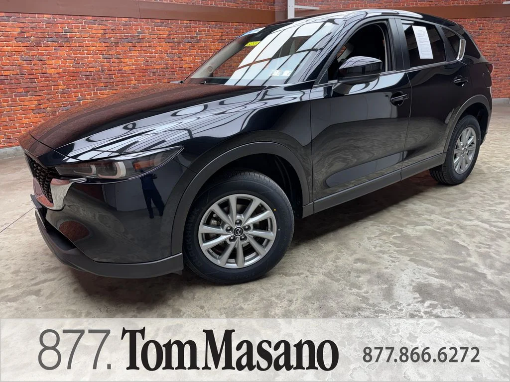 2023 Mazda CX-5 S Select Package Auto AWD's photo
