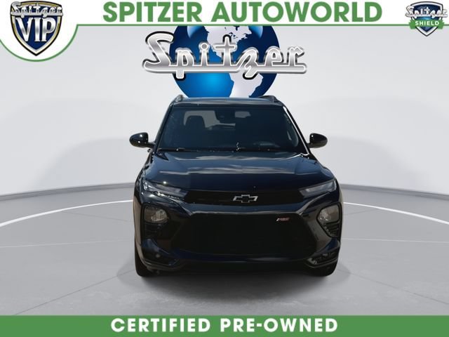 Used 2022 MOSAIC BLACK METALLIC Chevrolet RS image 4