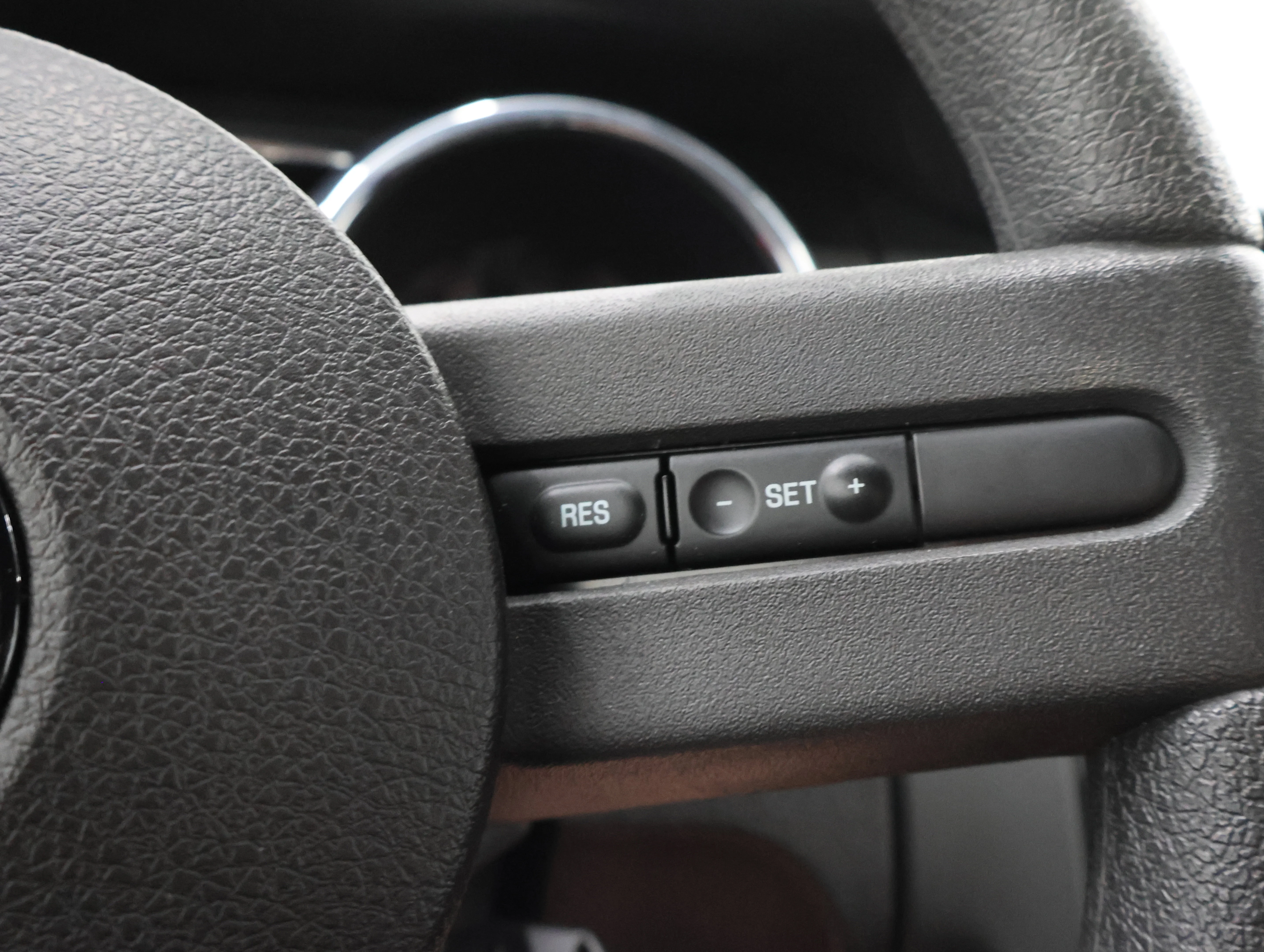 Used 2007 Black Ford GT Premium image 12