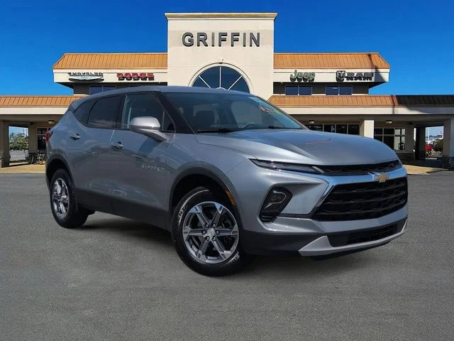 2023 Chevrolet Blazer 2.0T 2LT FWD's photo
