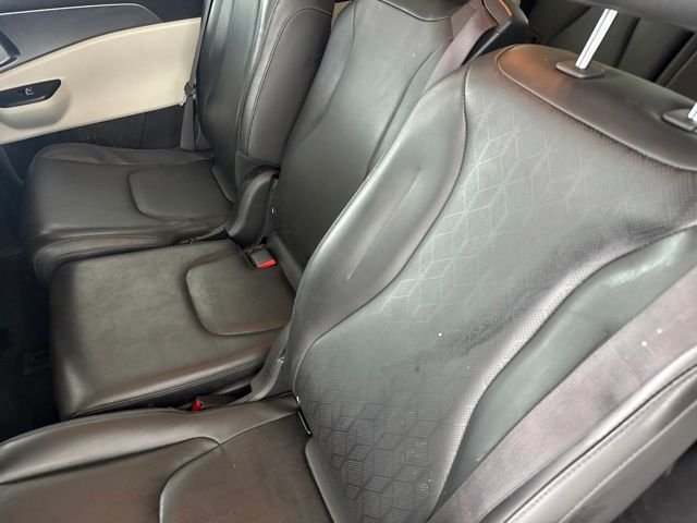 Used 2022 Blue Kia LXS image 26