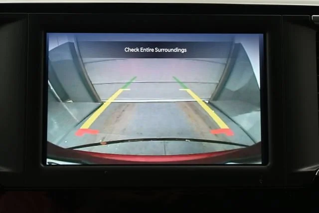 Used 2023 Velvet Red Pearlc Chrysler LX image 17
