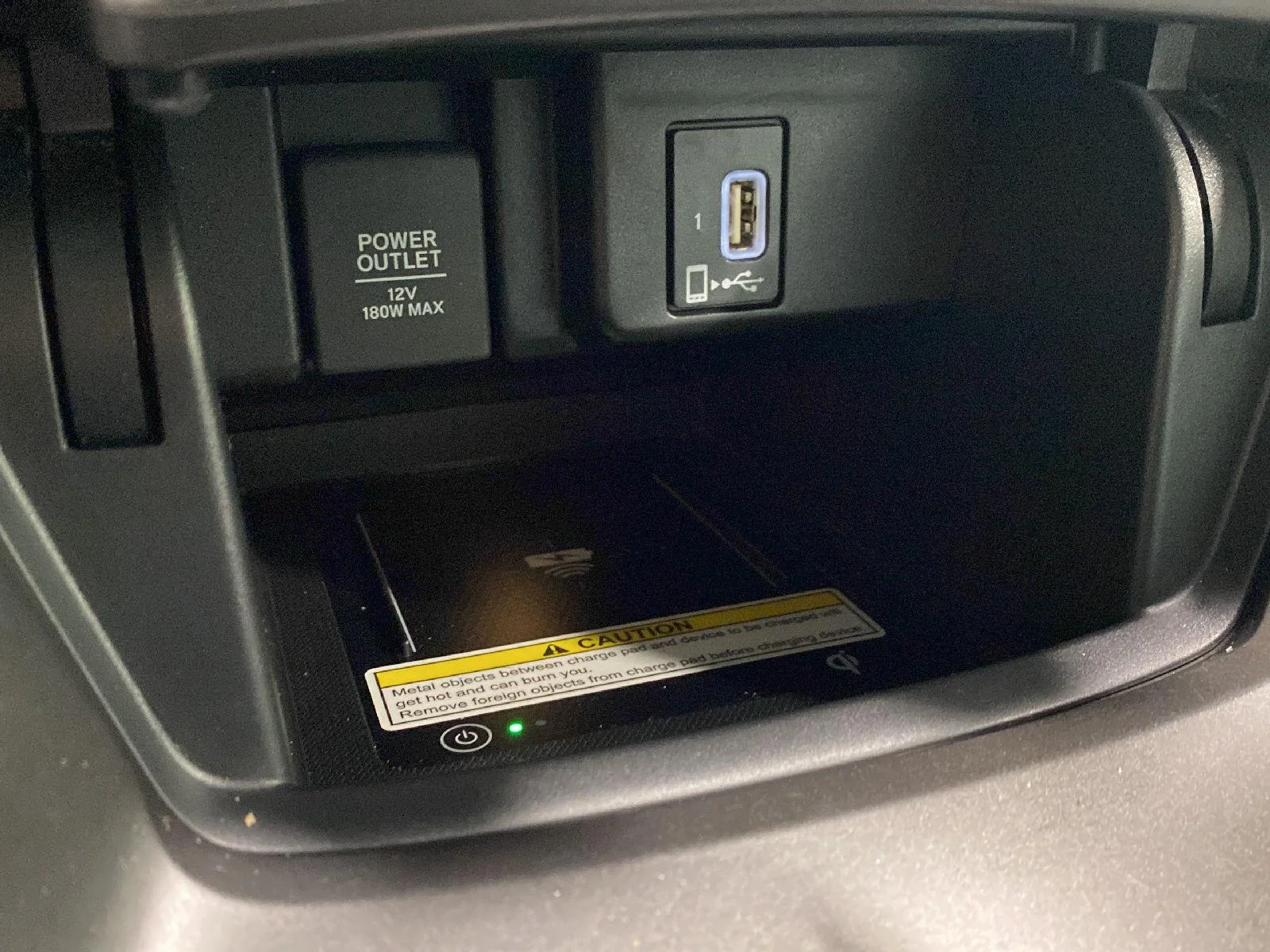 Used 2018 Modern Steel Metallic Honda Touring image 42