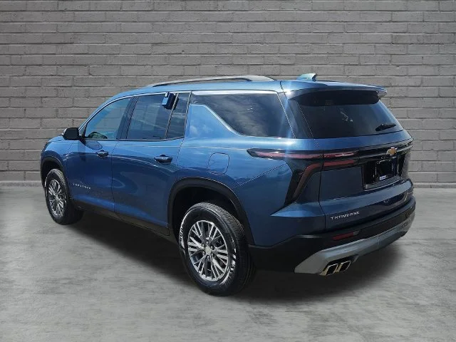 Used 2024 Lakeshore Blue Metallic Chevrolet LT image 3