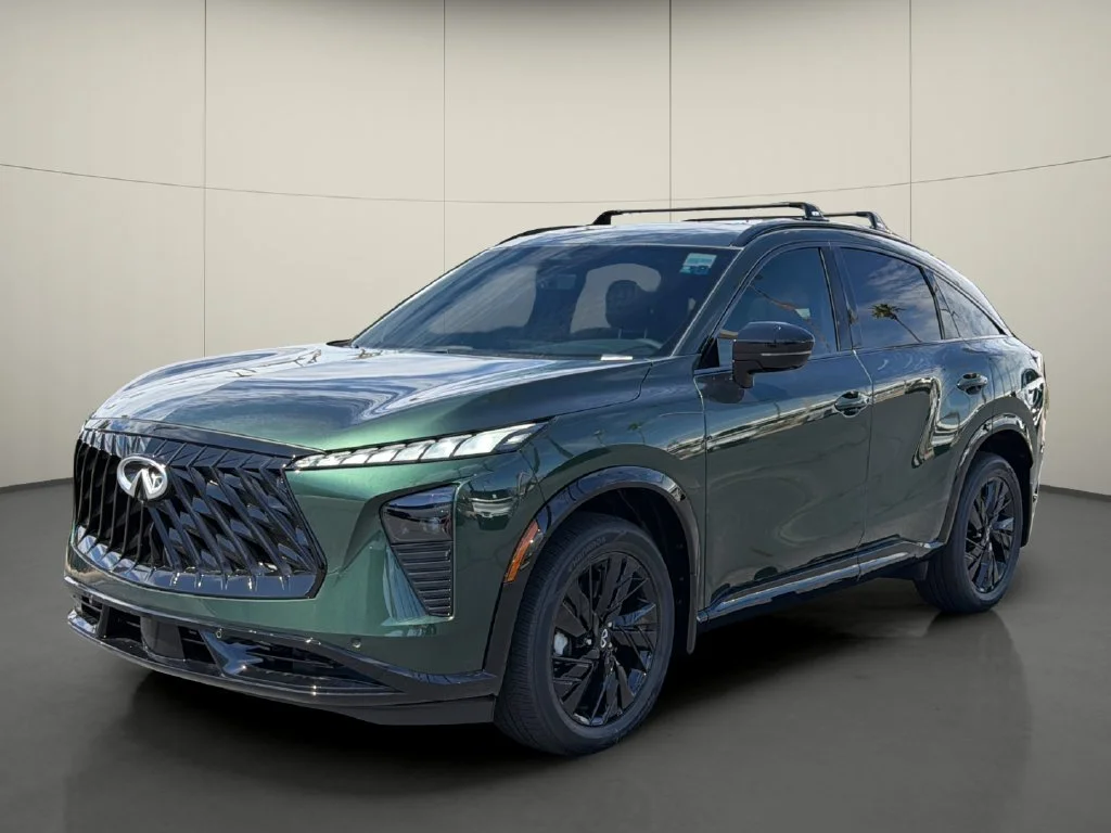New 2027 DEEP EMERALD INFINITI Sport AWD image 3