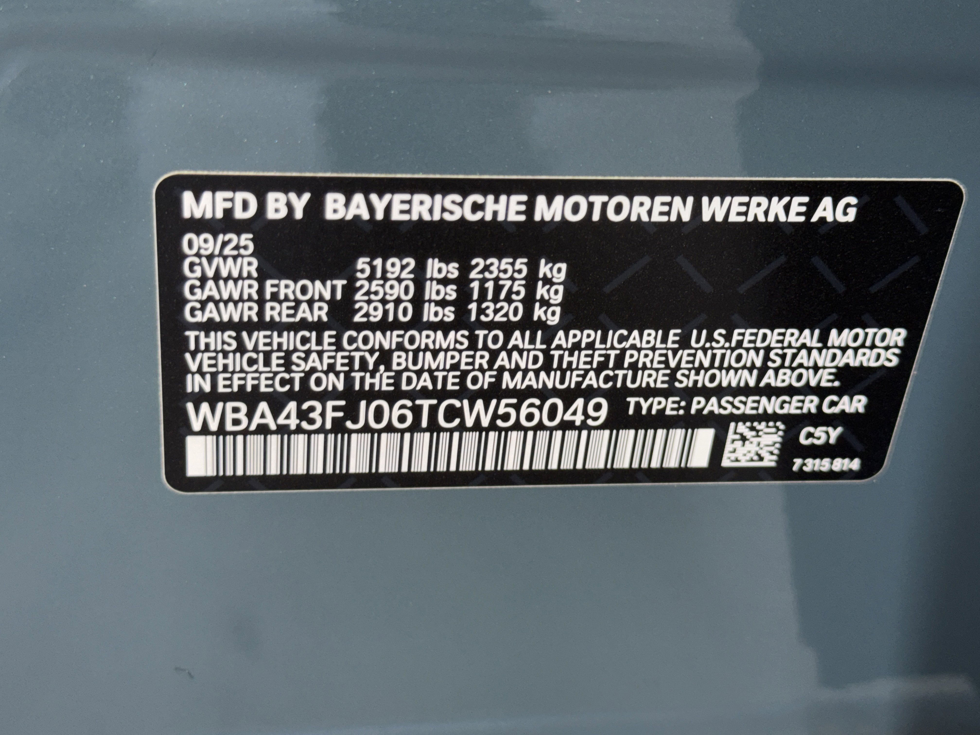 Used 2026 Cape York Green Metallic BMW 530i image 38