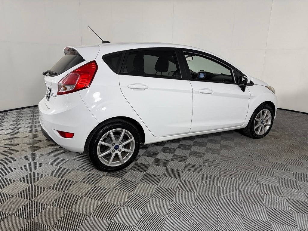 Used 2019 White Ford SE image 6