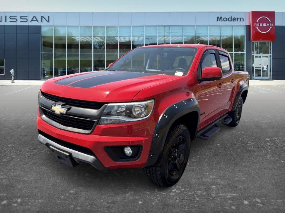 Used 2018 Red Hot Chevrolet 4WD LT image 1