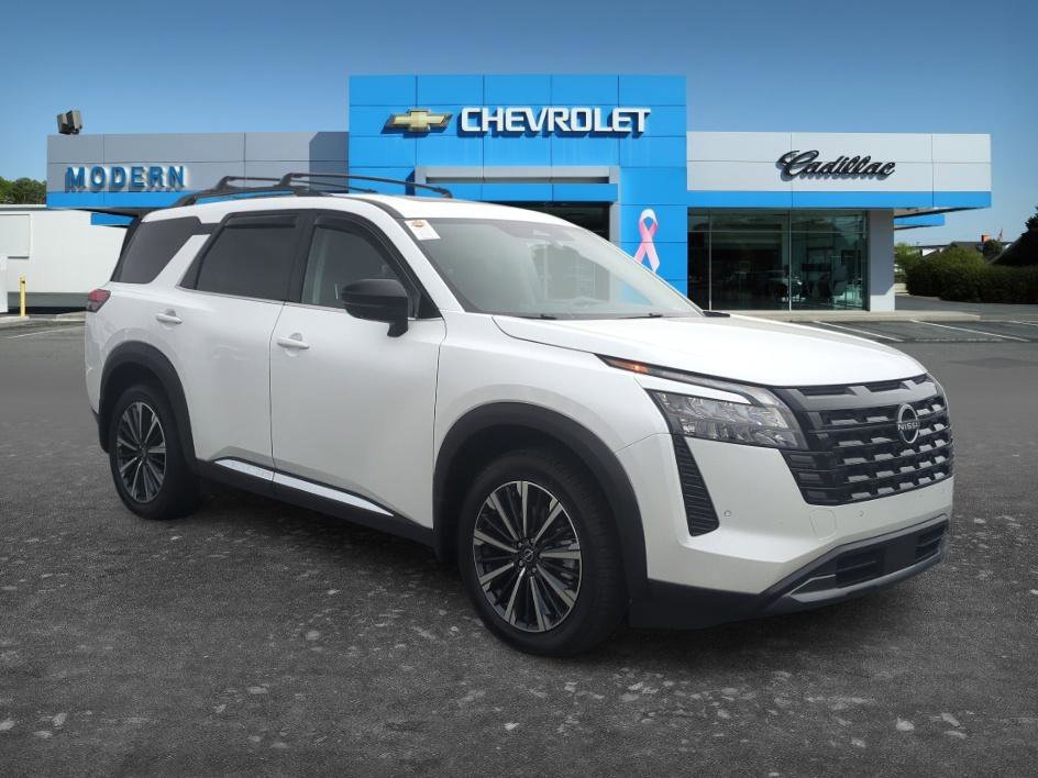 Certified Used 2026 Everest White Pearl Tricoat Nissan Platinum image 7