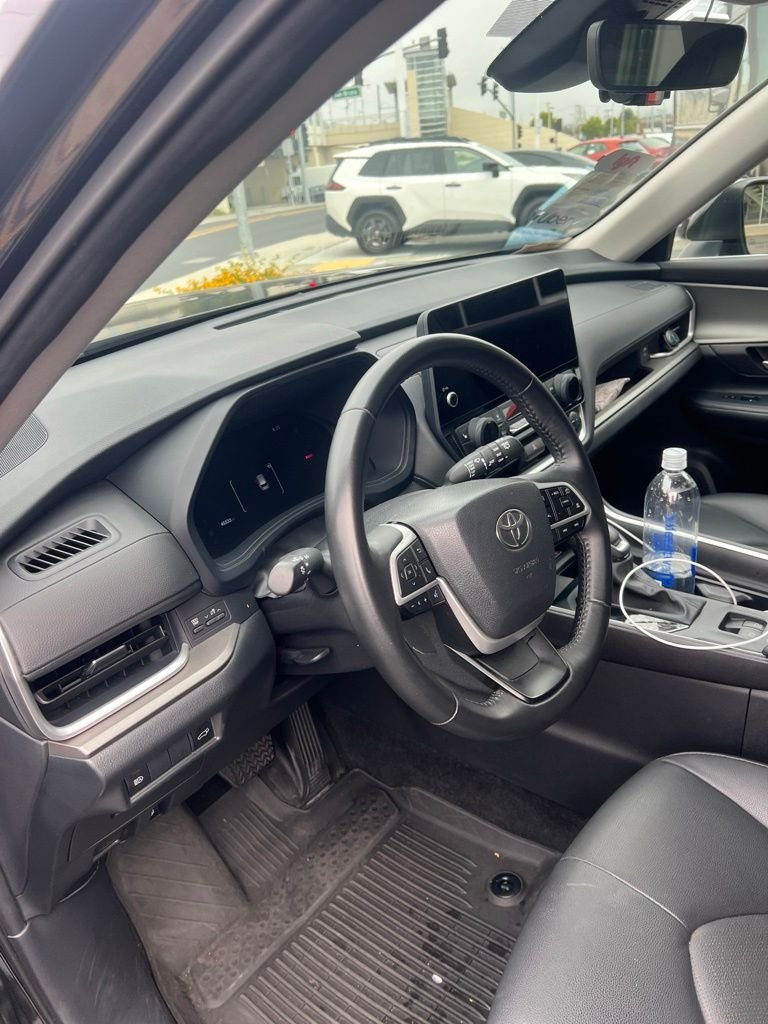 Used 2025 Black Toyota XLE image 3