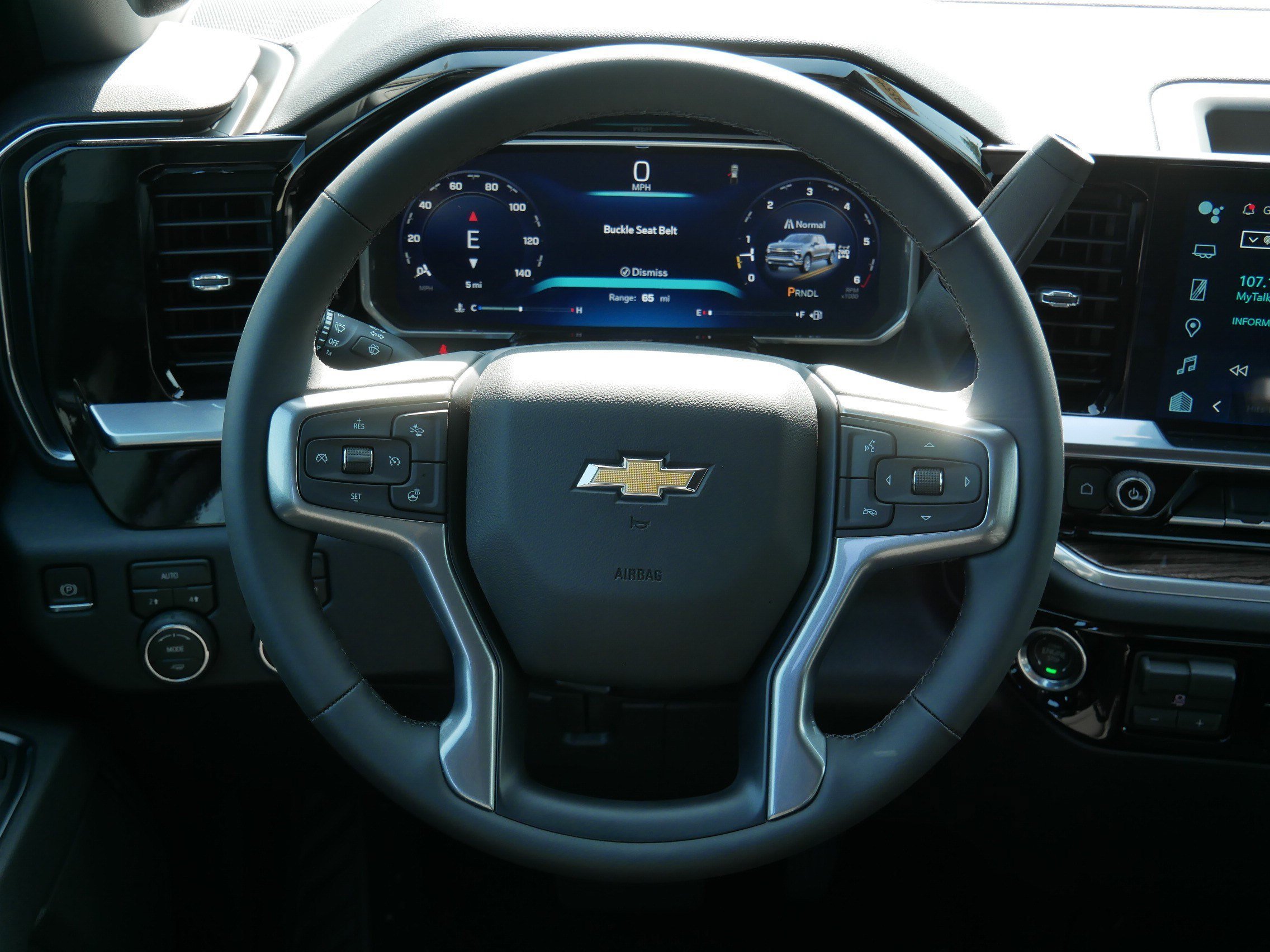 2026 Chevrolet Silverado 1500 LT - Photo 8