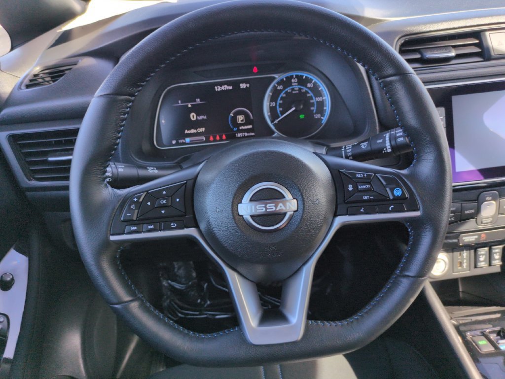 Used 2025 Scarlet Ember Nissan SV PLUS image 14