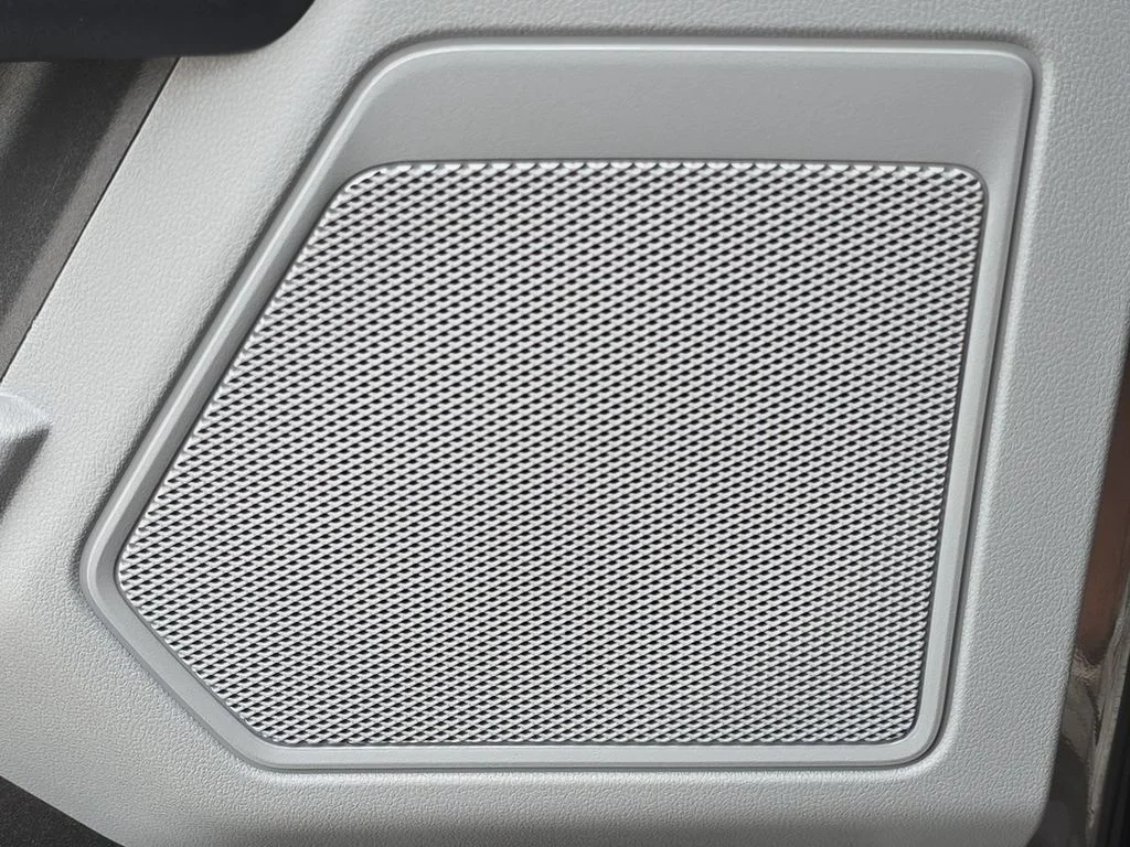 2025 Ford F-250 Super Duty XL - Photo 25