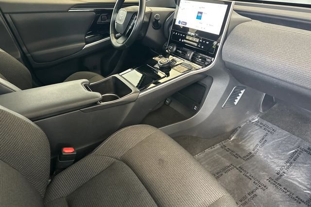 Certified Used 2023  Toyota XLE image 20