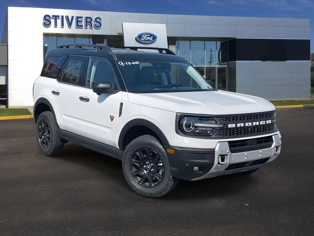 New 2025 Oxford White Ford Badlands® image 1
