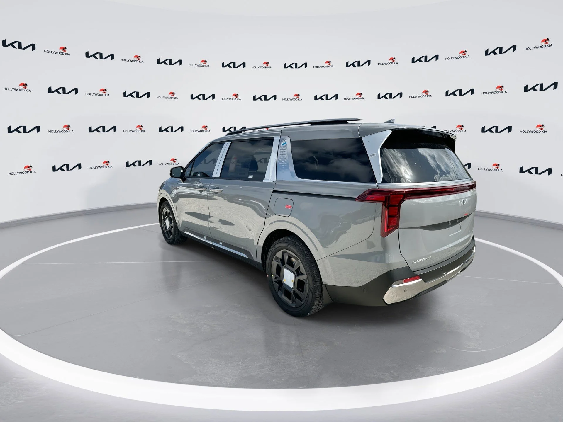 New 2026 Ceramic Silver Kia SX image 6