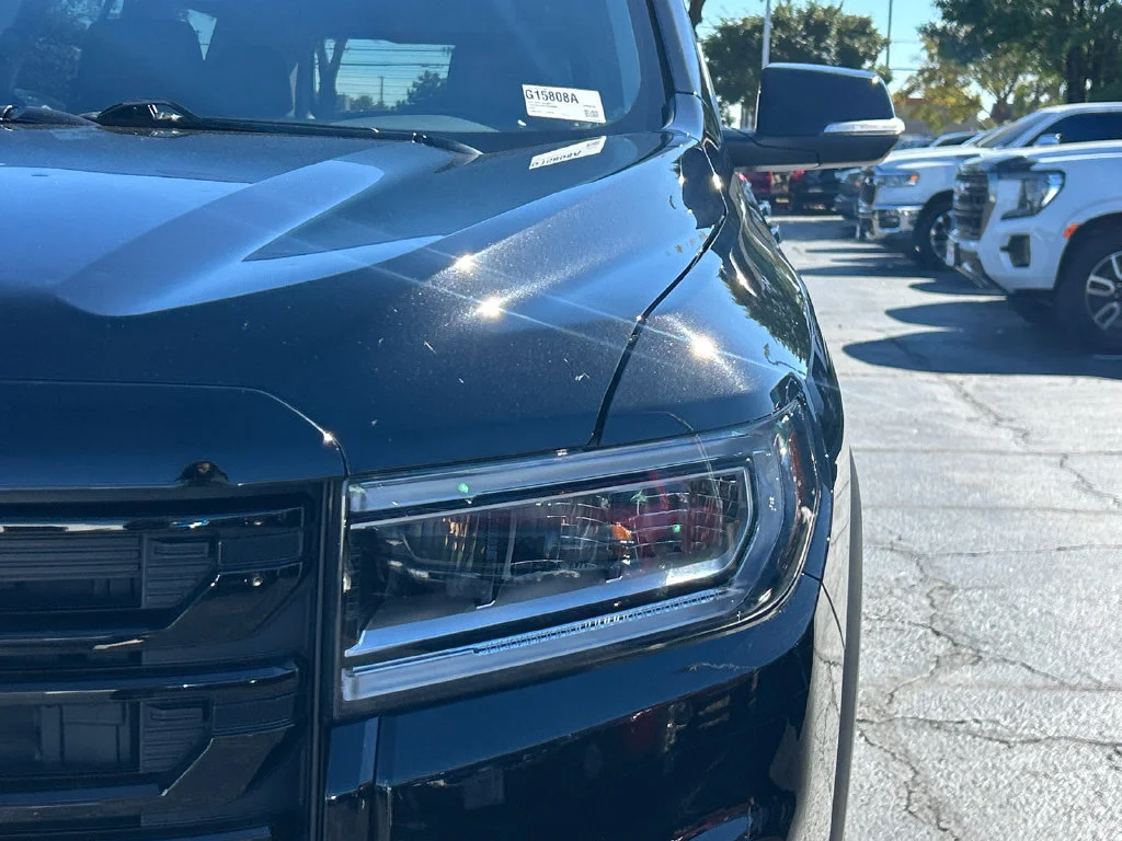 2023 GMC Acadia SLT - Photo 12