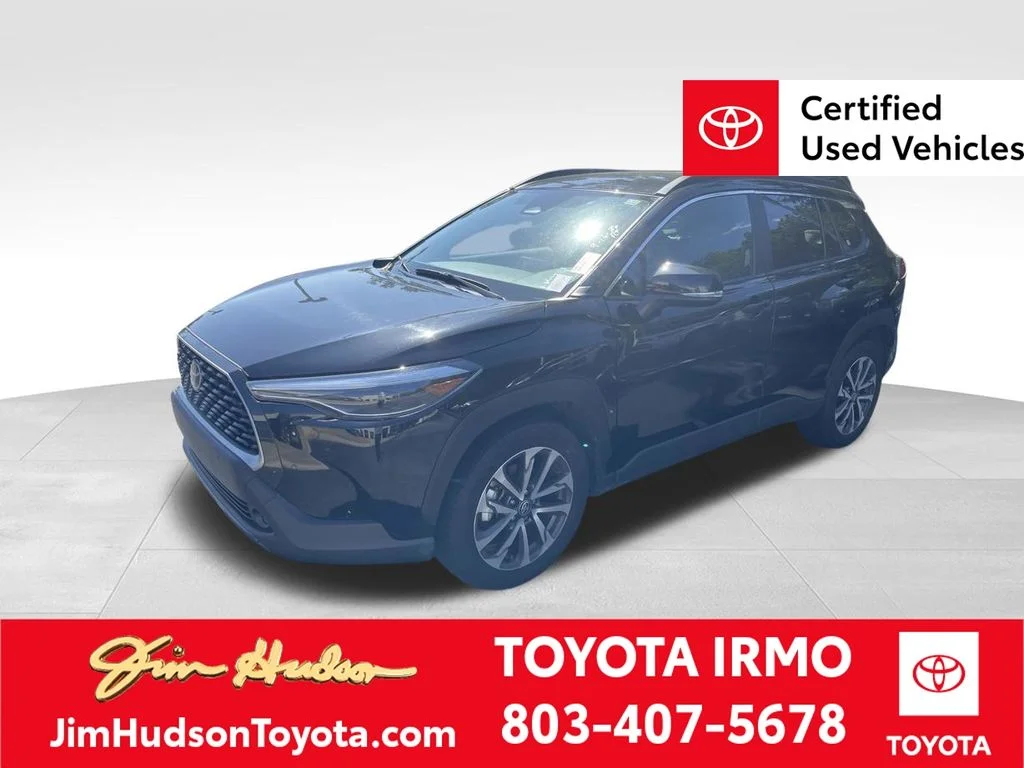 Used 2025 Black Toyota XLE image 1