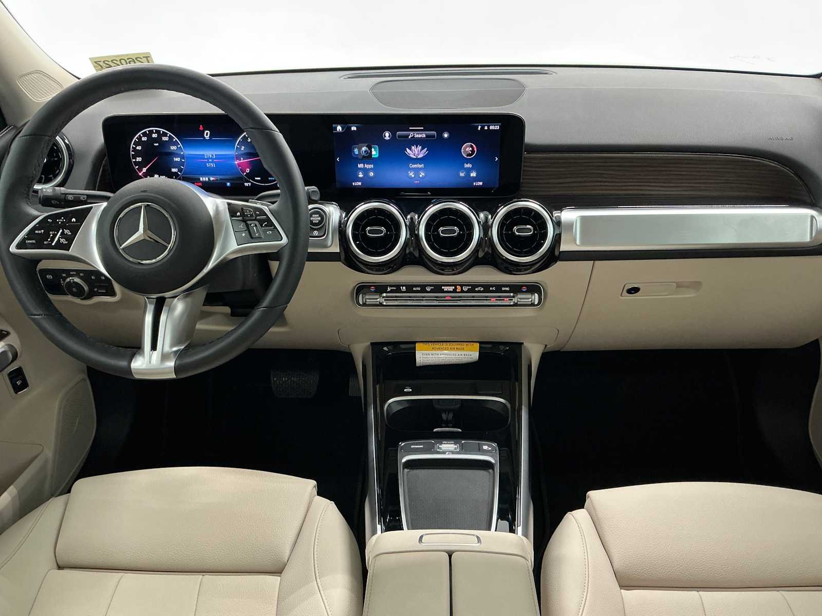 Certified Used 2026 Polar White Mercedes-Benz GLB 250 image 21